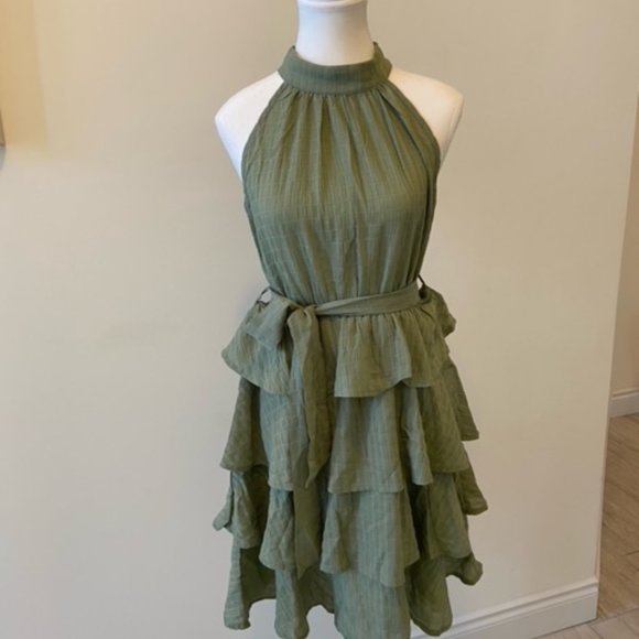 SweatyRocks Green Sage dress size M (8-10) - Picture 1 of 4